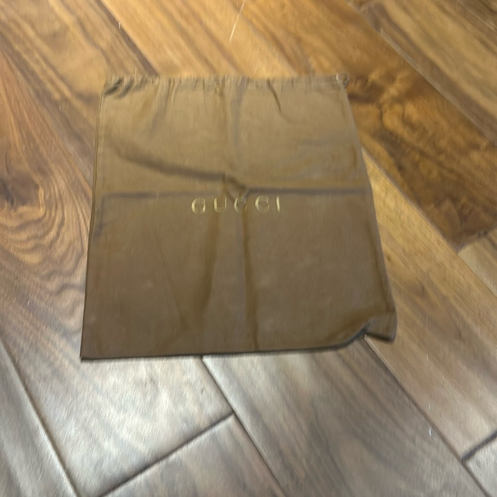Vintage Gucci dust bag. Perfect for purse.